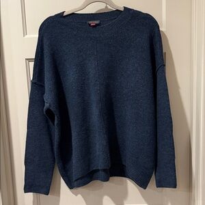 Vince Camuto Blue Knit Sweater
